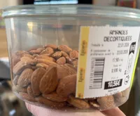 Amandes decortiquees