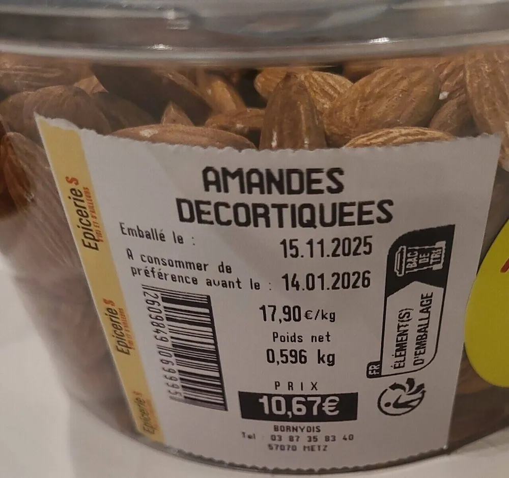 Amandes decortiquees