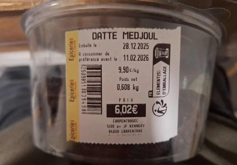 Datte Medjoul