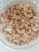 Noix de cajou grillées à l'huile et salées