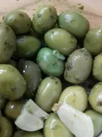 Olives sauce pistou
