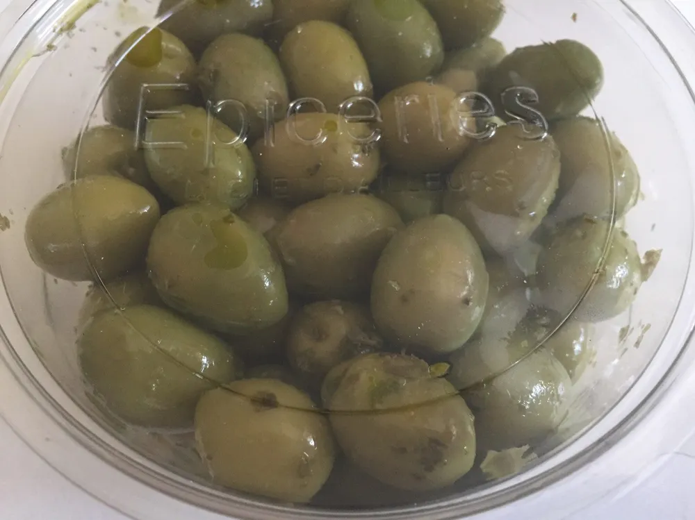 Olives sauce pistou