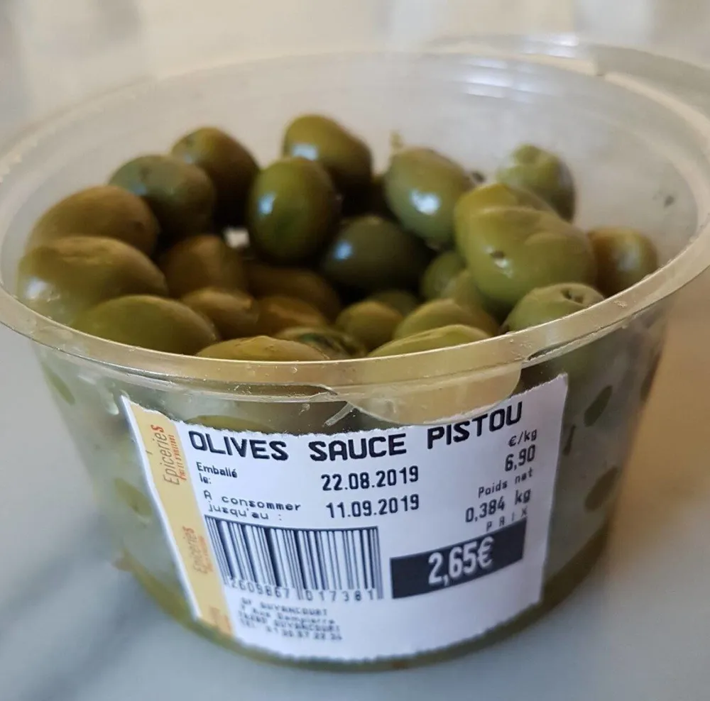 Olives sauce pistou