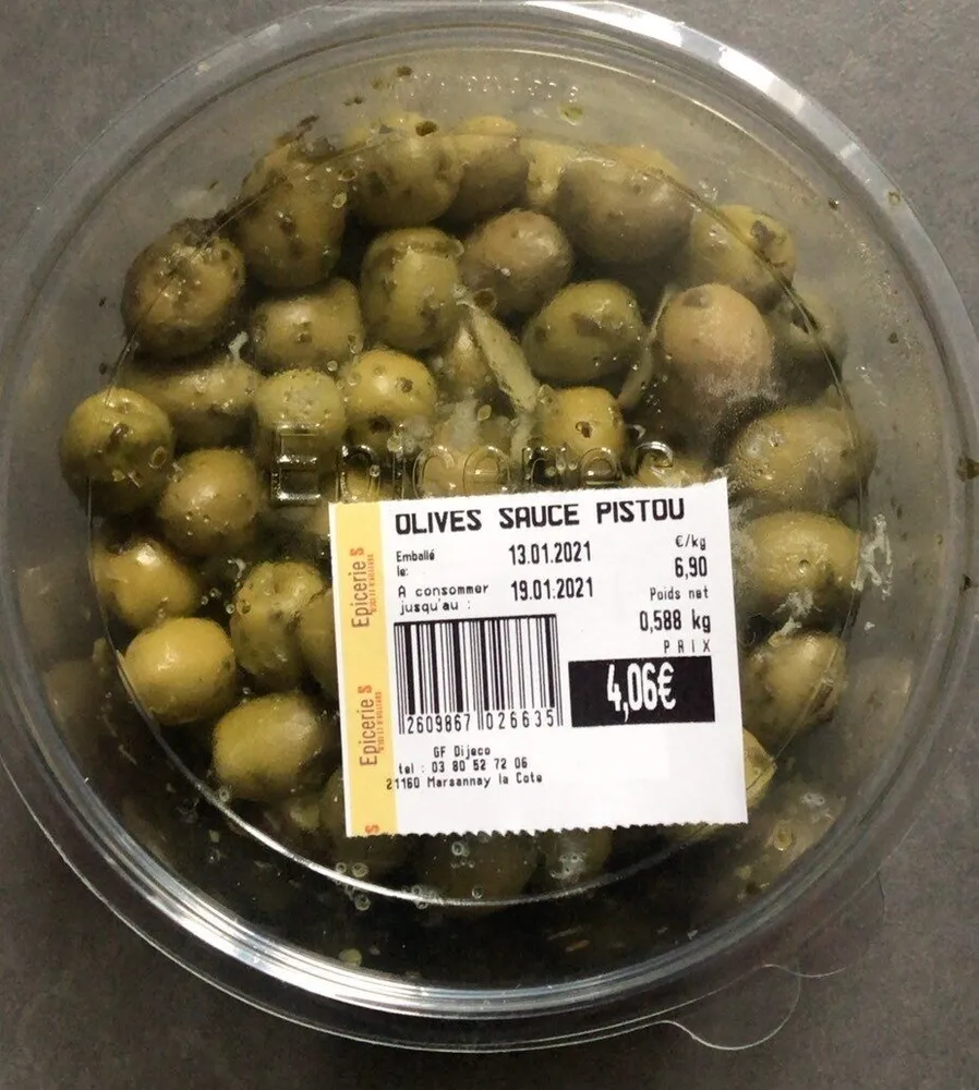 Olives sauce pistou