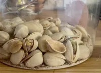 Pistaches grillées à sec et salées