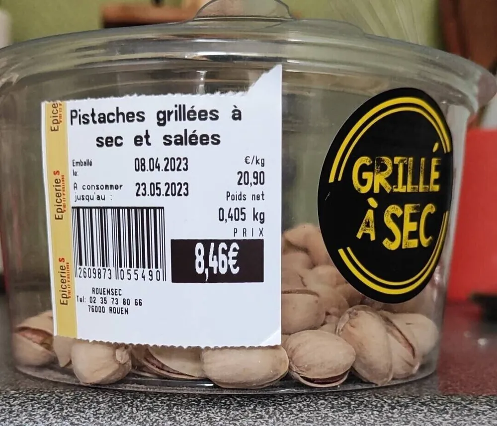 Pistache grillée à sec et salée