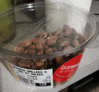 Amandes grillées à sec et salees