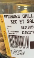 Amandes grillees a sec et salees