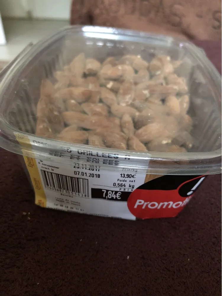 Amandes Grillees a sec et salees