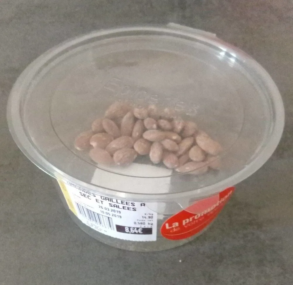 Amandes grillées à sec et salées