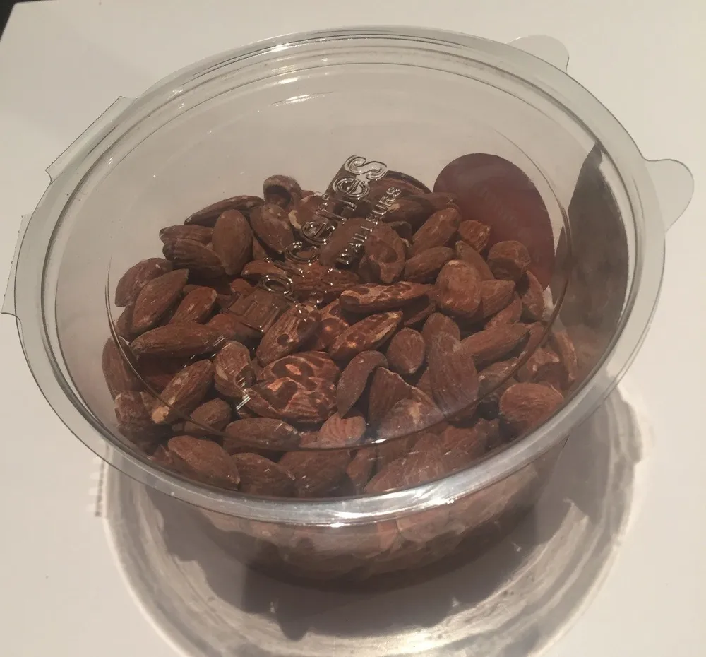 Amandes grillées à sec et salées