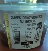 Olives dénoyautées au basilic