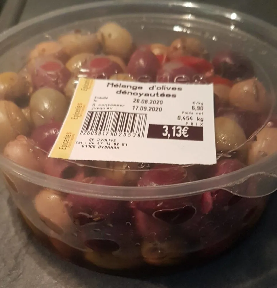 Mélange d'olives dénoyautées
