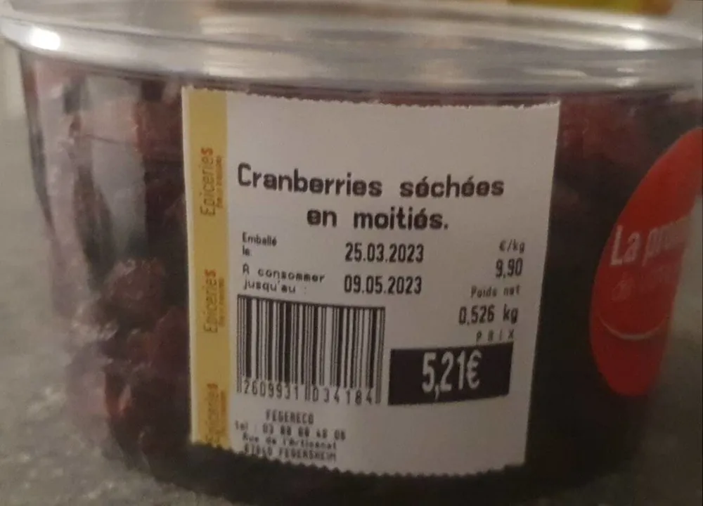 Cranberries séchées en moitiés