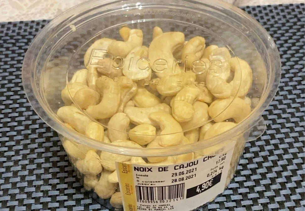 Noix de cajou crues