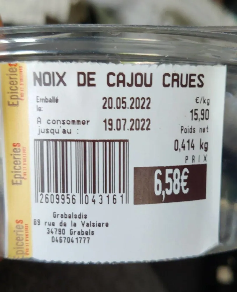 Noix de cajou crues