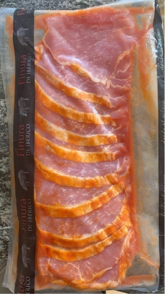 Lomo ibérico adobado fileteado