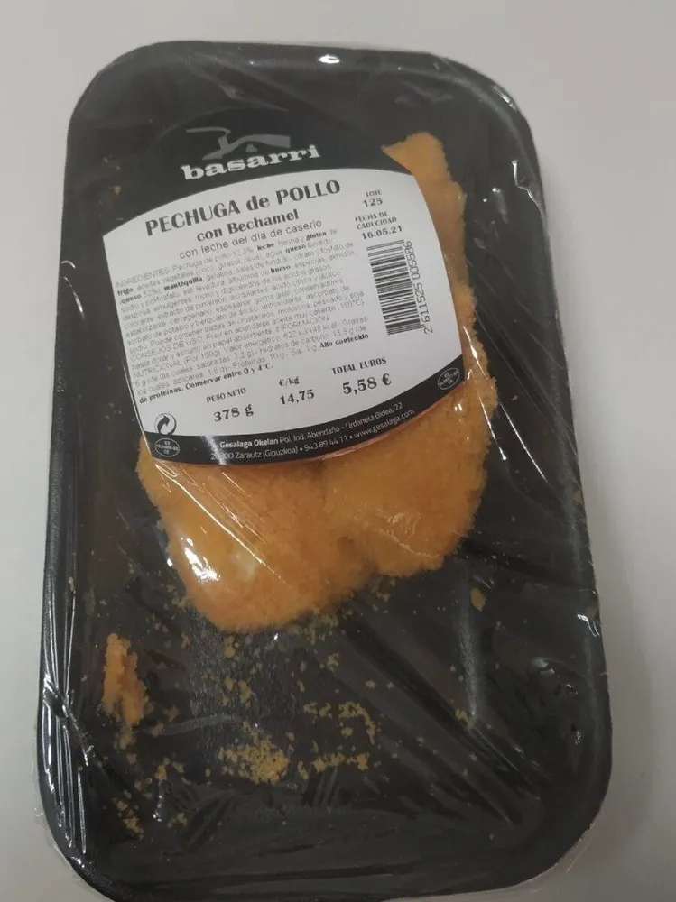 Pechuga de pollo con bechamel