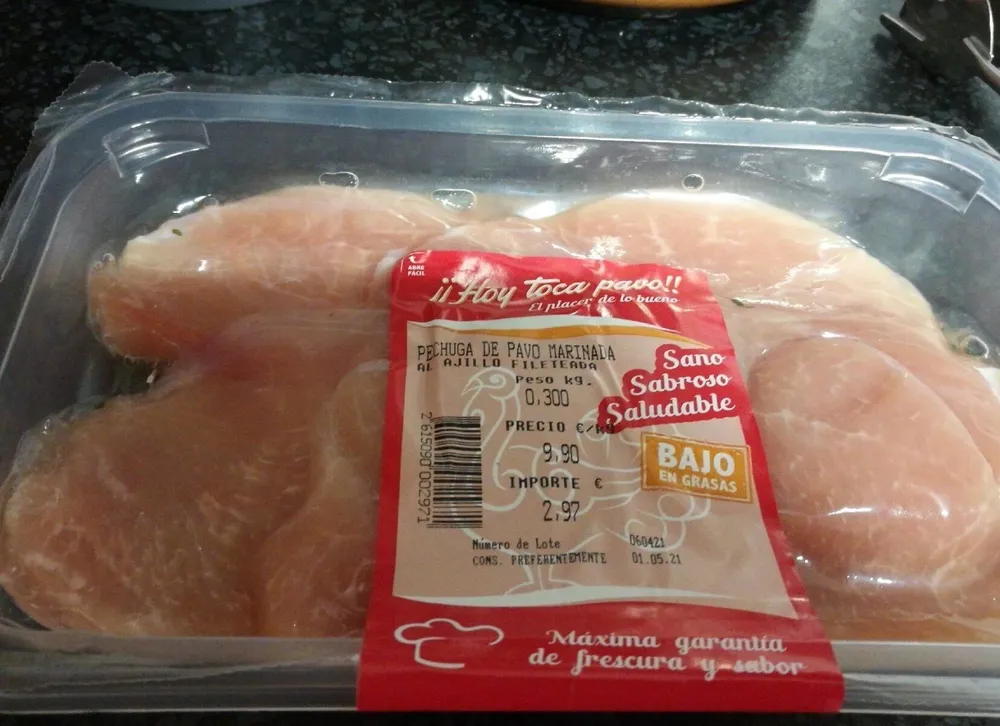 Pechuga de pavo marinada