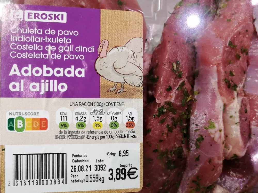 Chuleta pavo adobada al ajillo