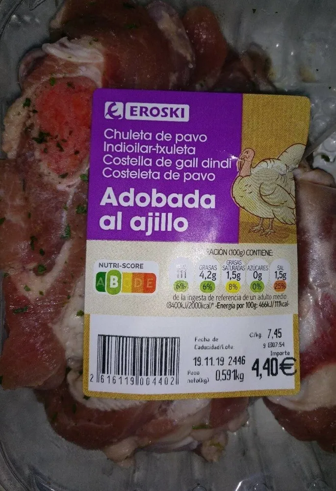 Chuleta de pavo adobada al ajillo