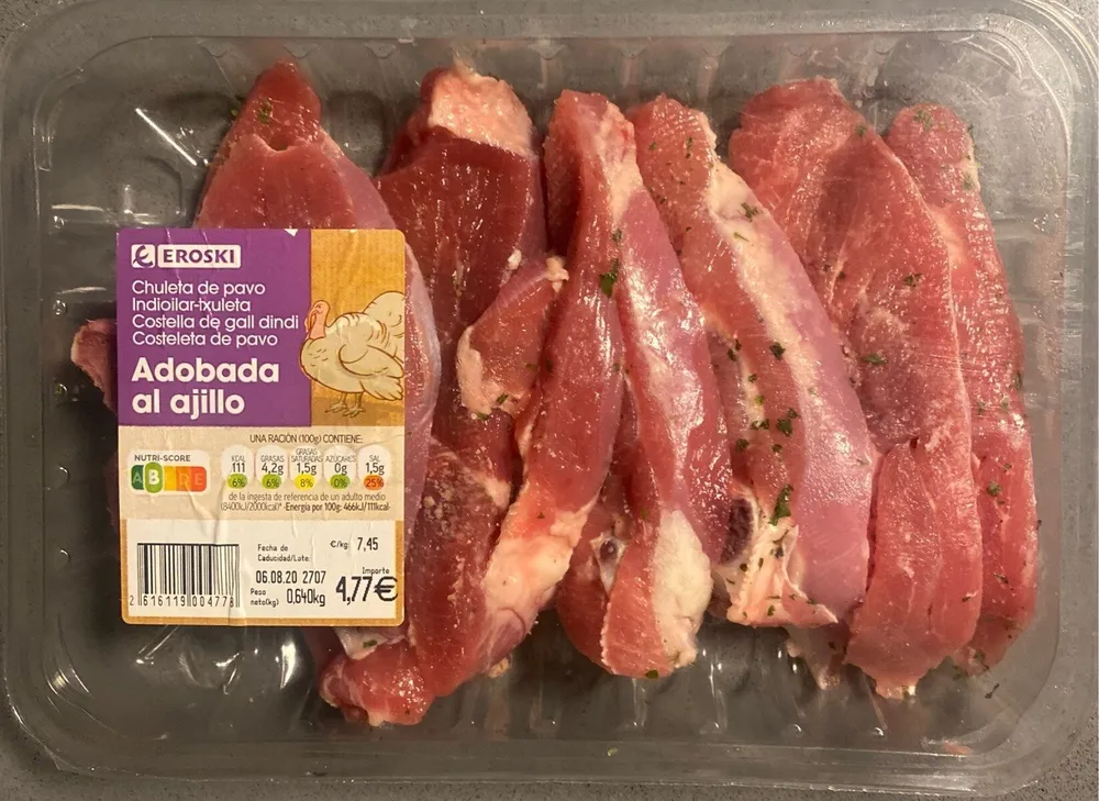 Chuleta de pavo adobada al ajillo