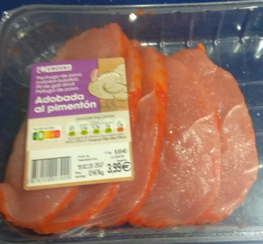 Pechuga de pavo adobada al pimentón