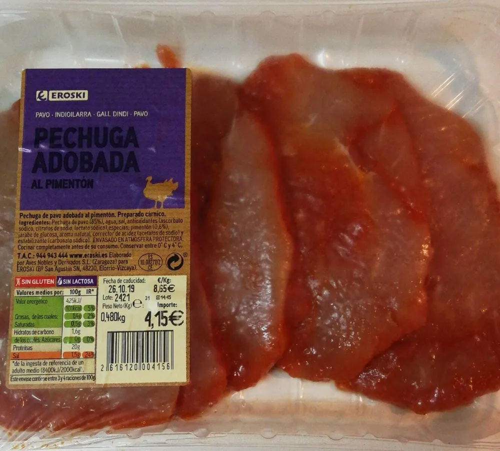 Pechuga adobada al pimentón
