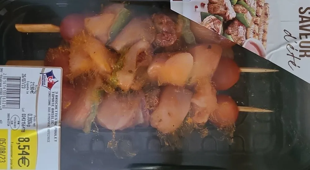 3 brochettes de poulet tomate basilic