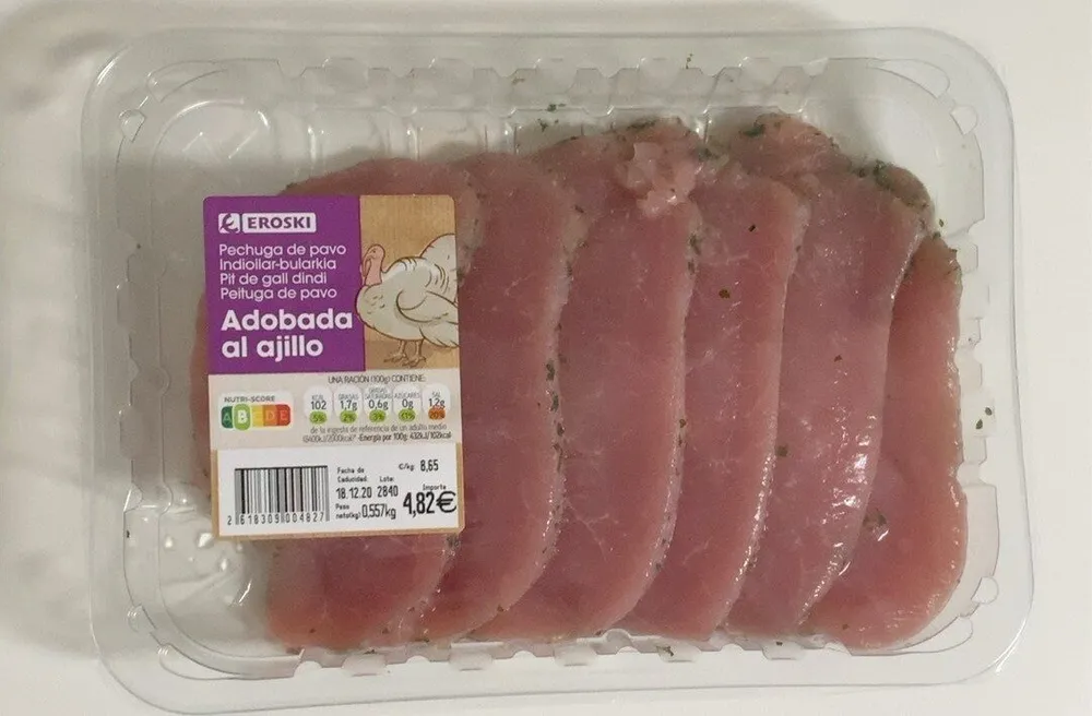 Pechuga de pavo al ajillo