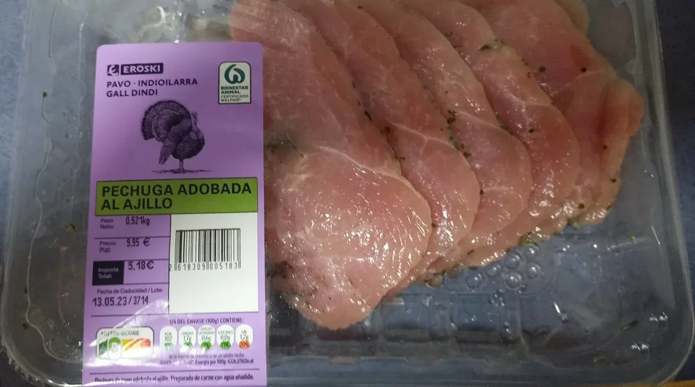 Pechuga Adobada al ajillo Pavo