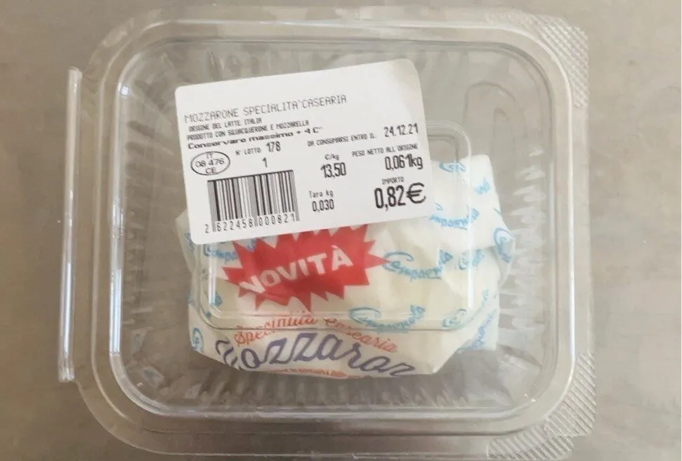 Mozzarone specialità casearia