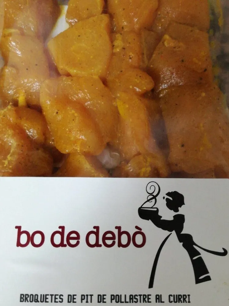 Pinchos pollo curri