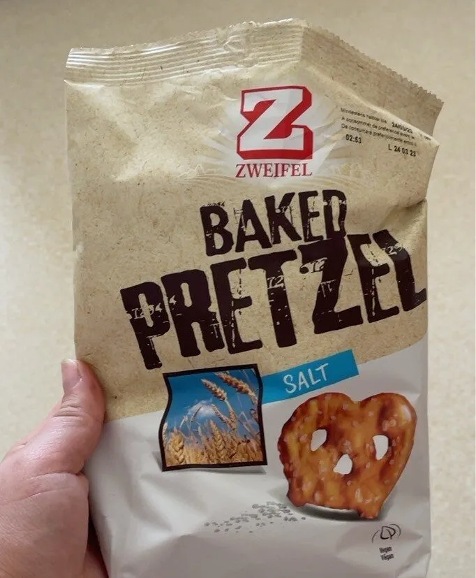 Baker pretzel