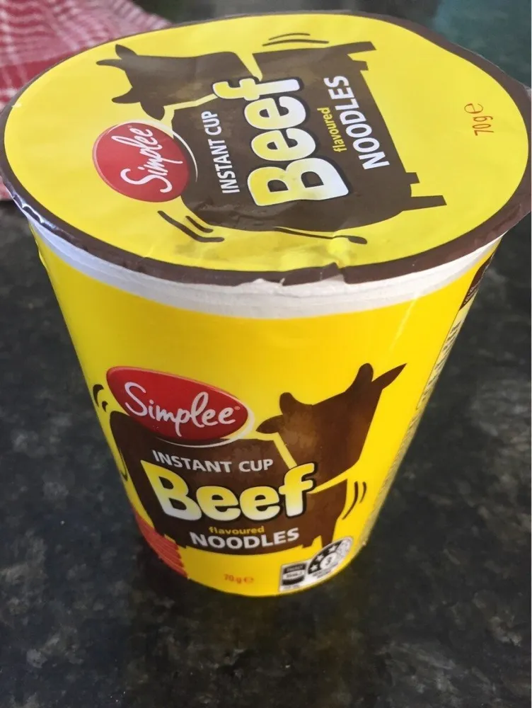Instant Cup beef flavoured Noodles