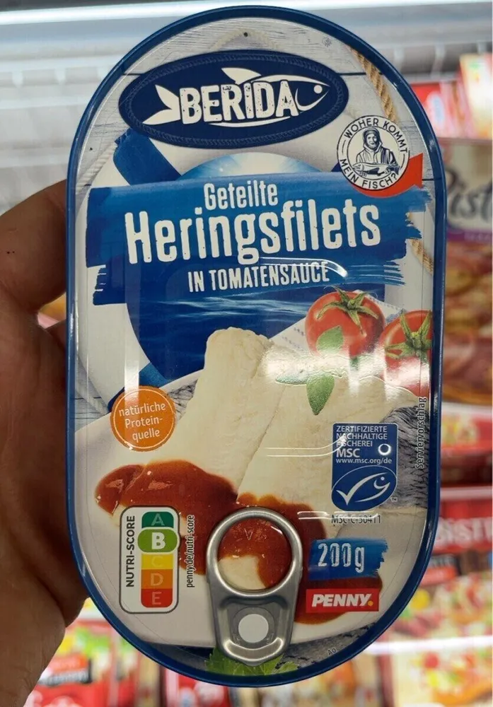 Heringsfilets in Tomatensoße