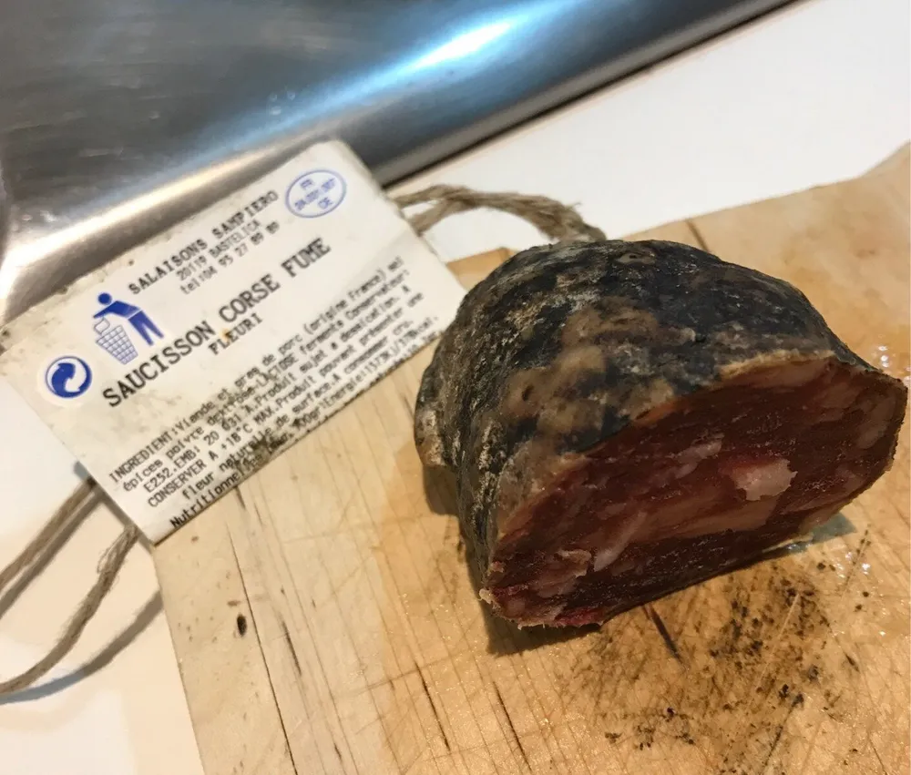 Saucisson corse fumé