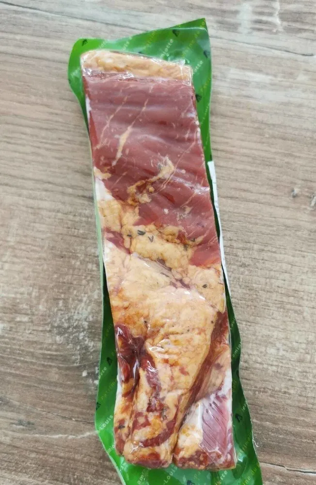Poitrine fumée à cuire