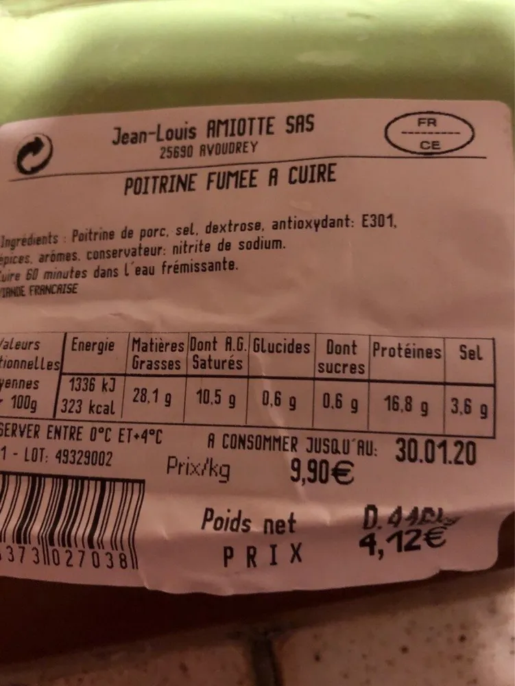 Poitrine fumée a cuire