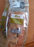 Pain olives vertes et noires