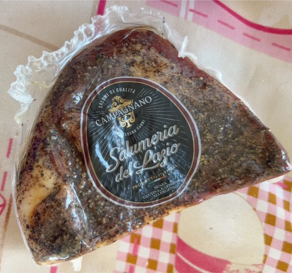guanciale stagionato al pepe