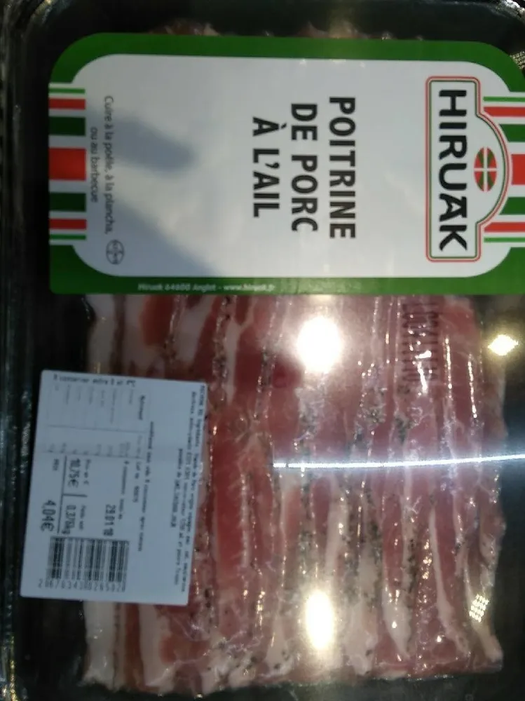 Poitrine de porc à l'ail