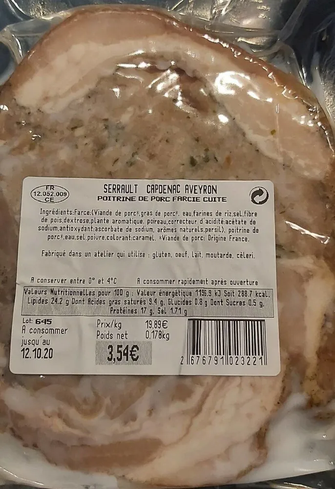 Poitrine de porc farcie cuite