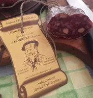 Saucisson sec aux noisettes