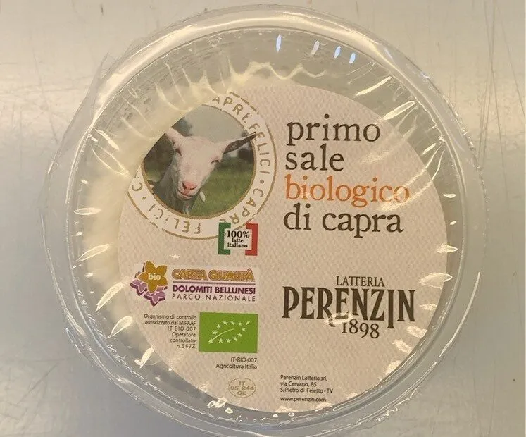 Primo sale biologico di capra