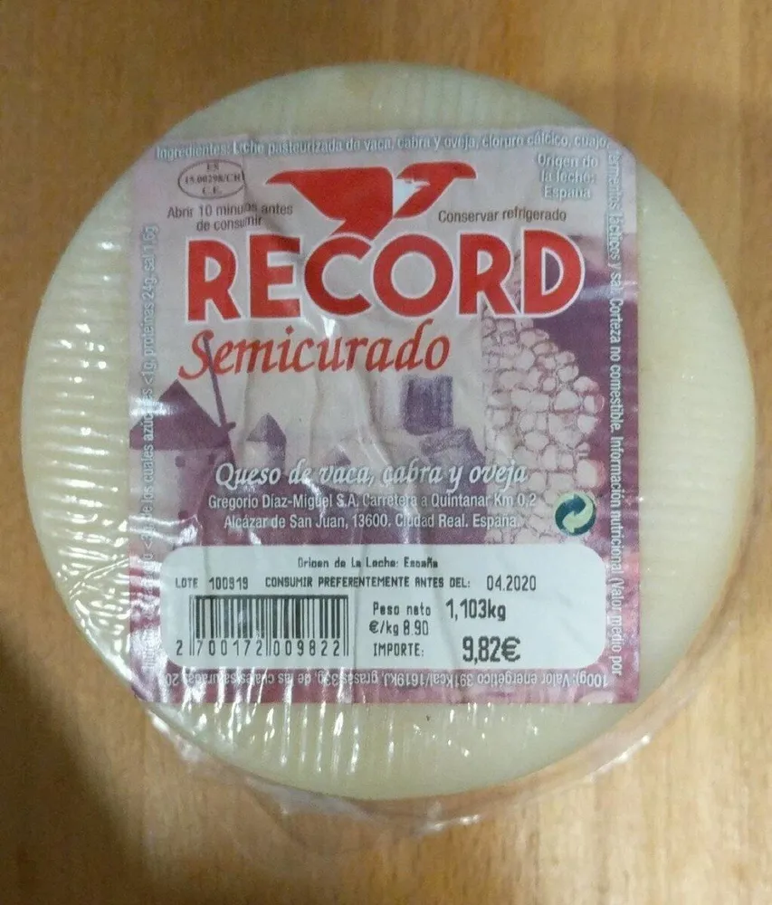 Queso Record Semicurado
