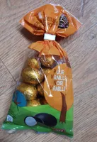 Oeufs de Pâques fourrés