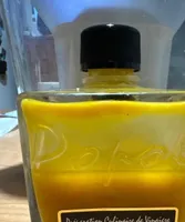 Préparation culinaire de vinaigre à la pulpe de mangue