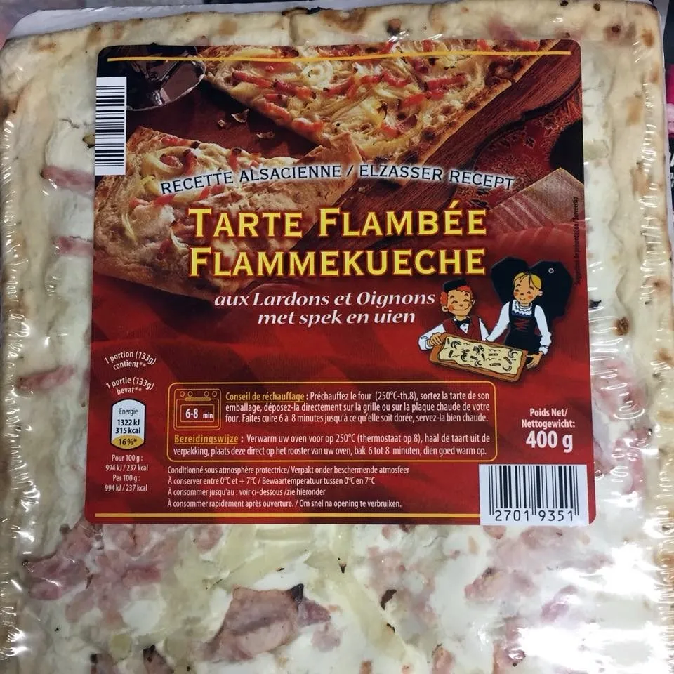 Tarte Flambée Flammekueche aux Lardons et Oignons