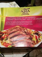 Canard croustillant sur lit de légumes